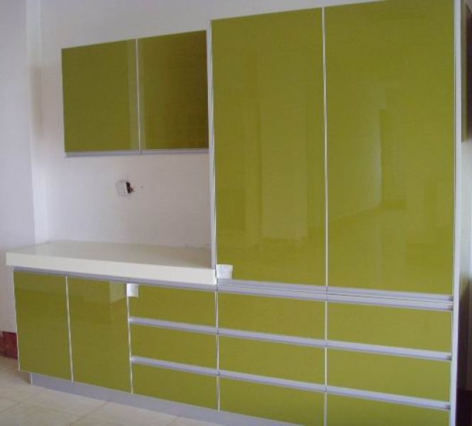 Free Kitchen Cabinet