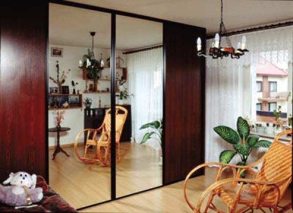 Mirrored Wardrobe