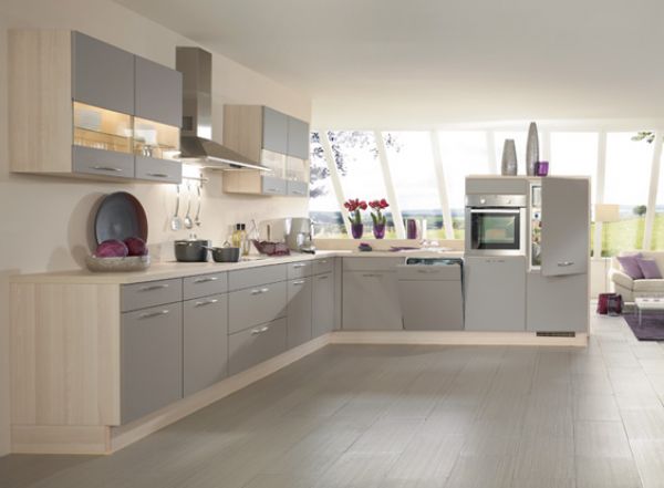 Lacquered Kitchen Cabinets