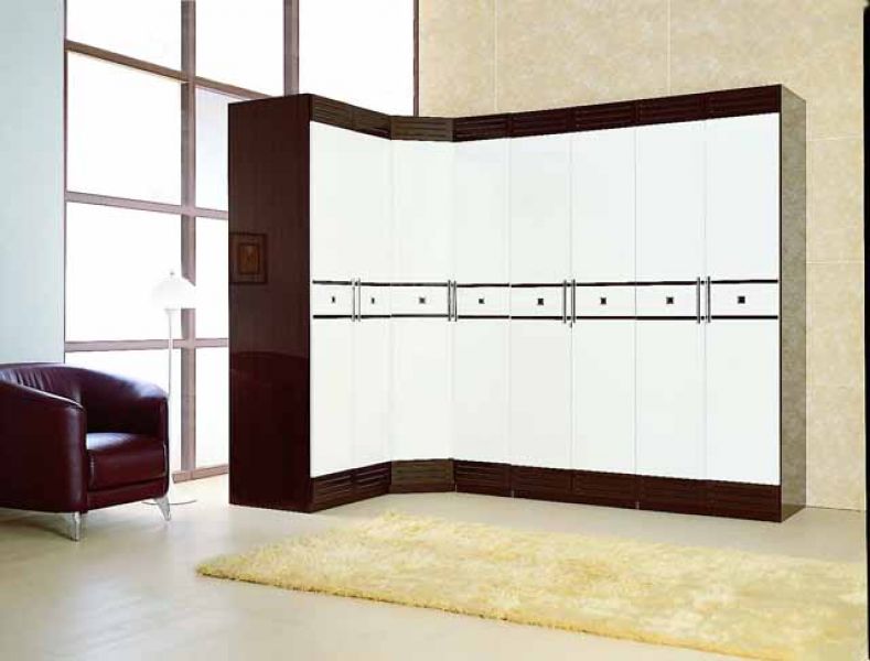 Corner Wardrobes